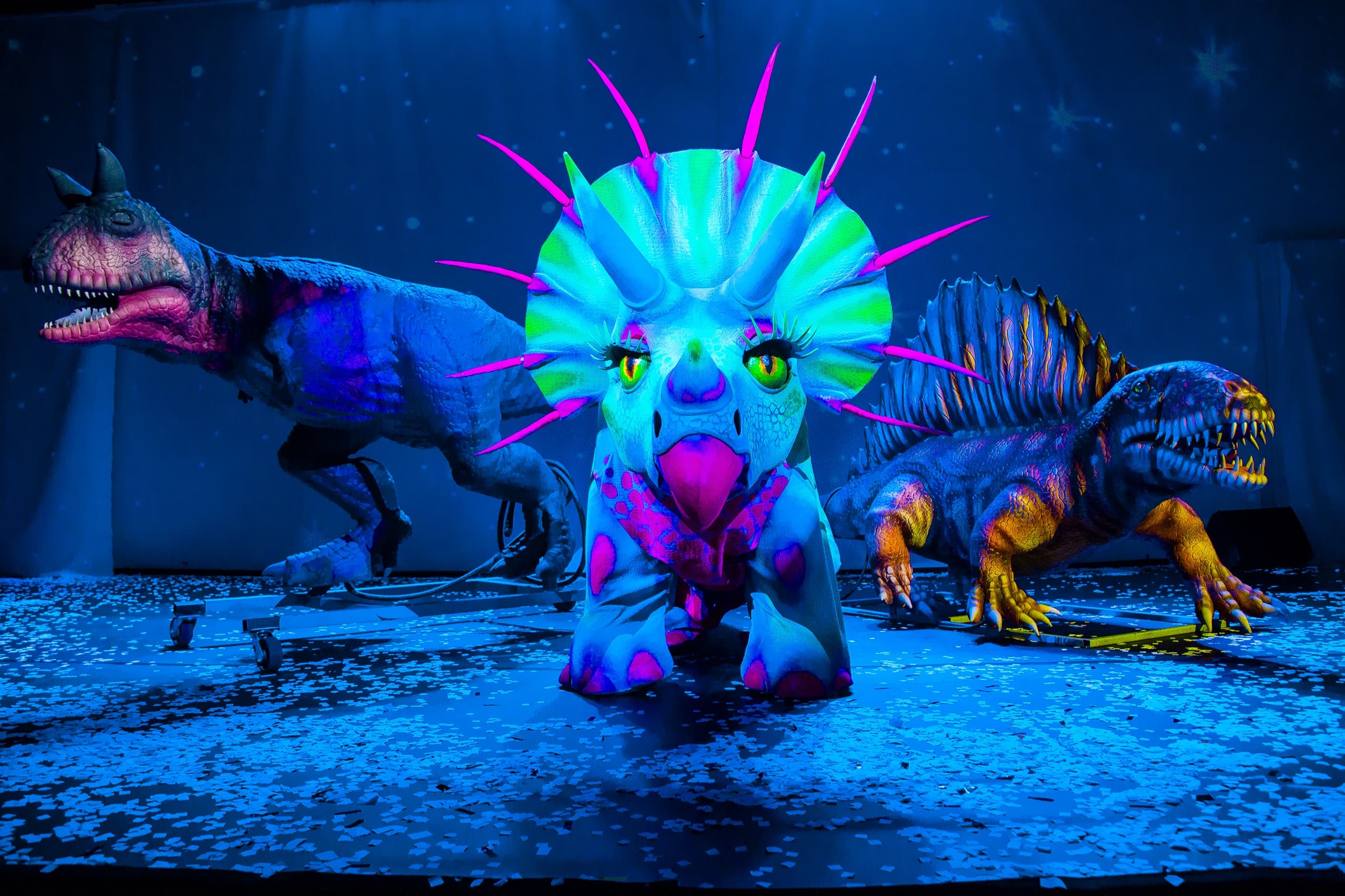 Яйцо динозавра (Театр будущего Лилии Тим)