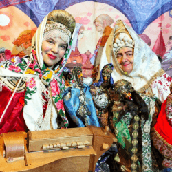 В гостях у Петрушки. Потешный спектакль «Весёлый Петрушка»