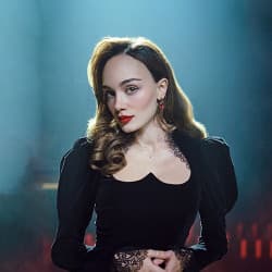 Анна Егоян