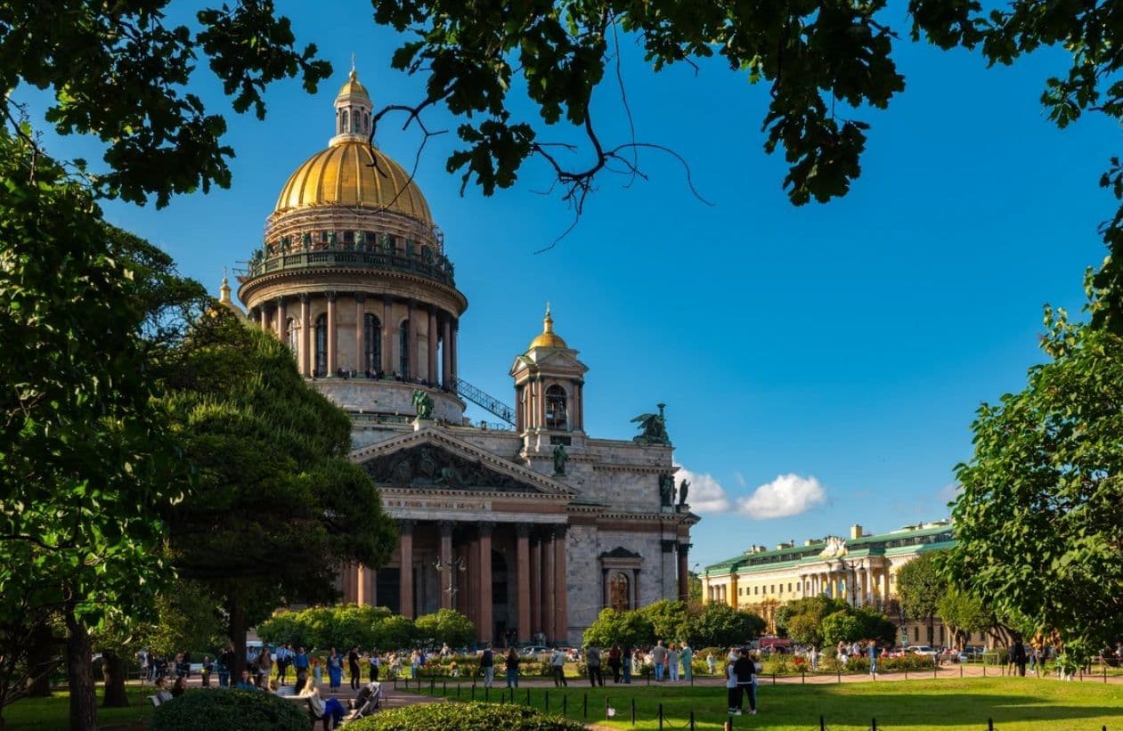 Обзорная экскурсия по Санкт-Петербургу с посещением Исаакиевского собора