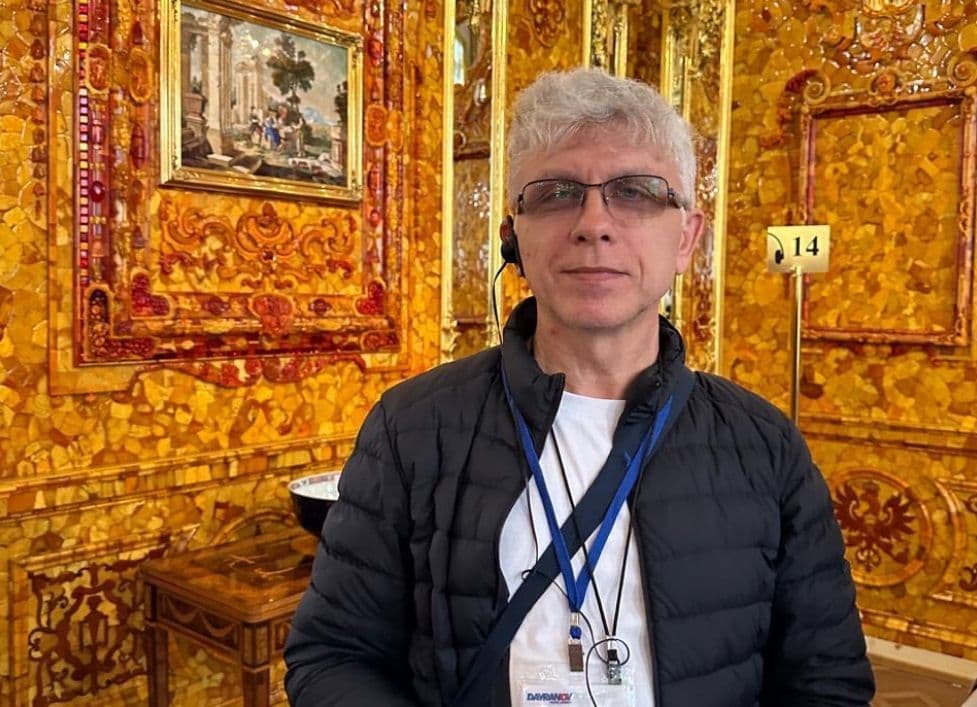 Баянист Сергей Быков
