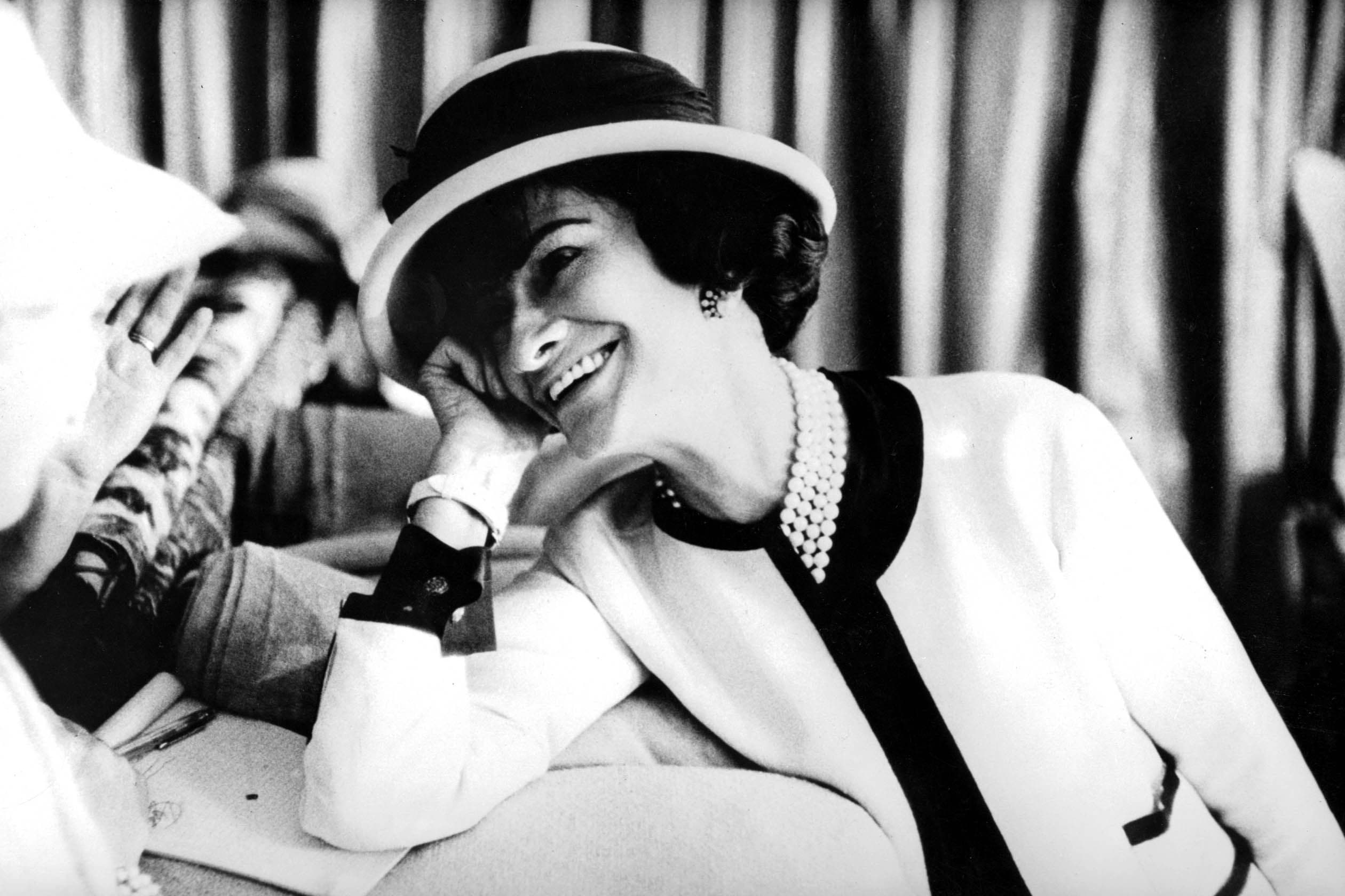 Лекция И. Канестри. Тема: «Chanel: Легенда моды и кино» Часть 1.