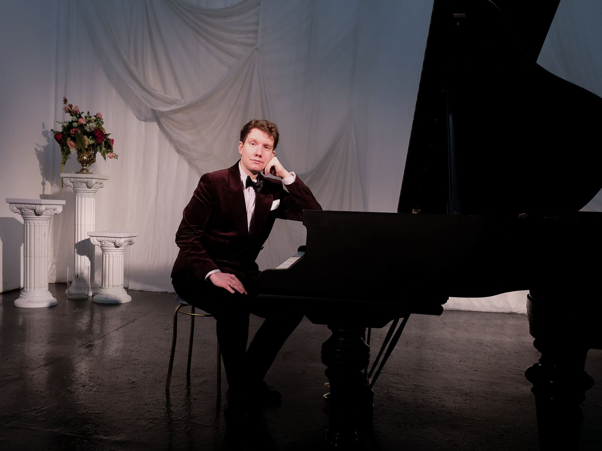 «Однажды Чайковский, Григ и Брамс...» Виктор Николаев, фортепианный концерт