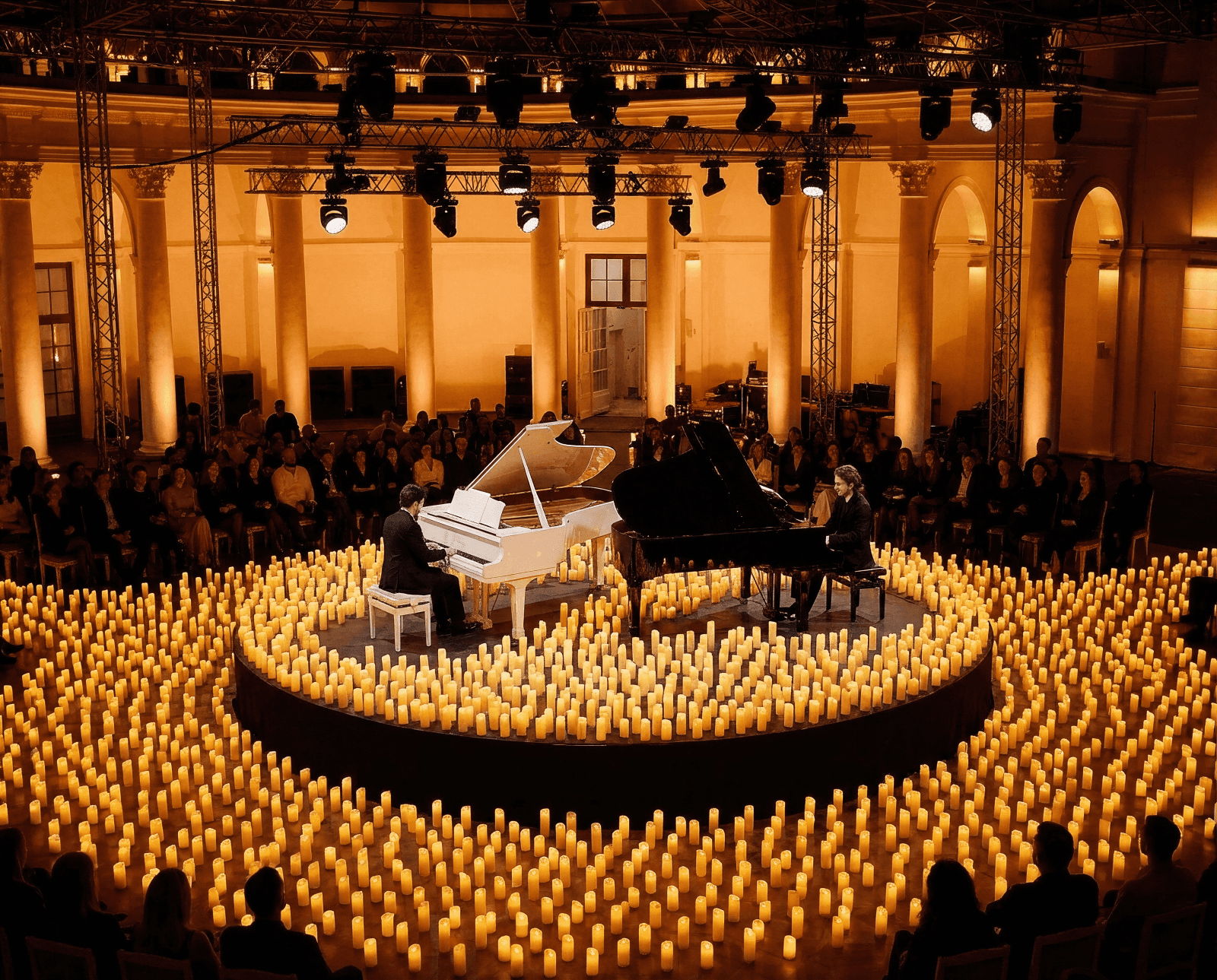 Летний вечер при свечах. Два рояля