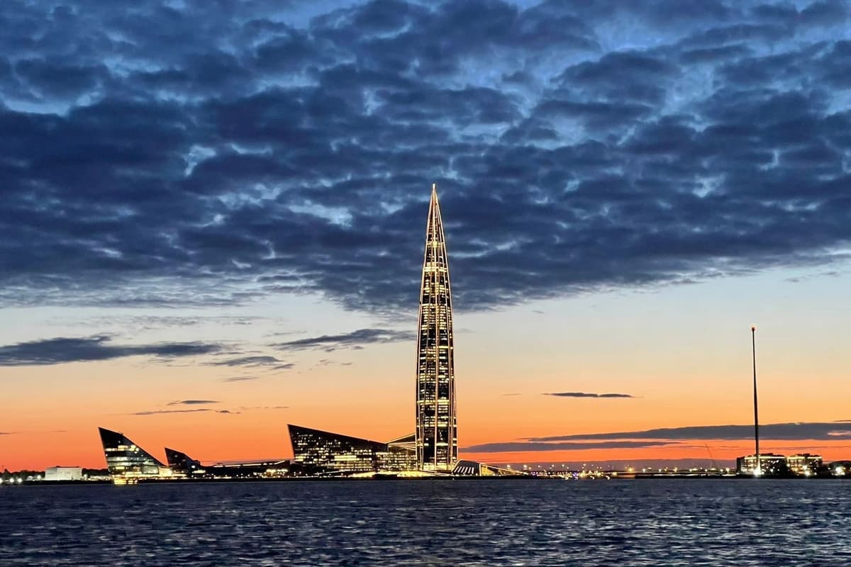 Sting & friends (tribute) в тёплом салоне теплохода на маршруте «Большое Петербургское кольцо».