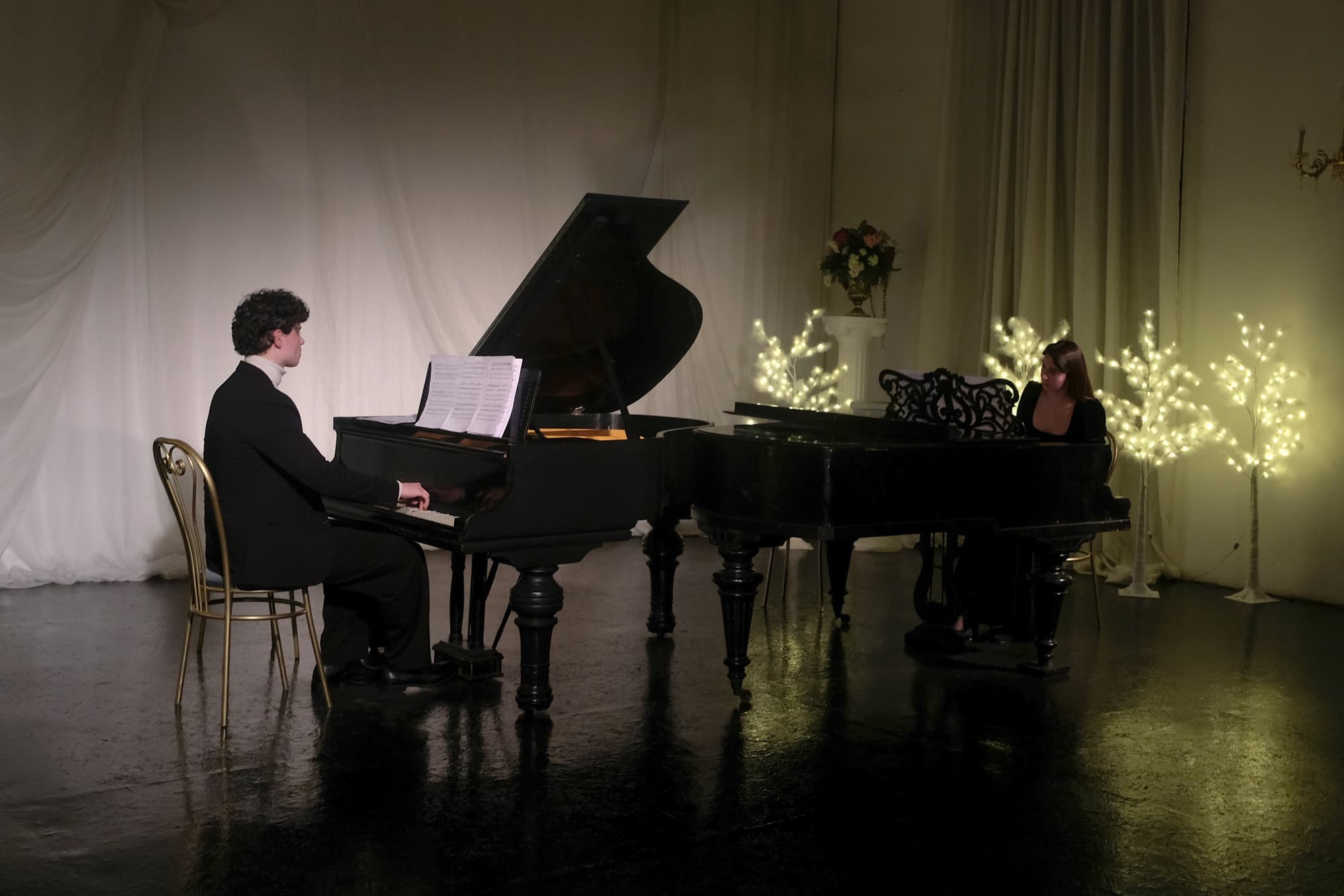 «Винтаж на два рояля» фортепианный концерт - Мария Гилярова и Игорь Селяков