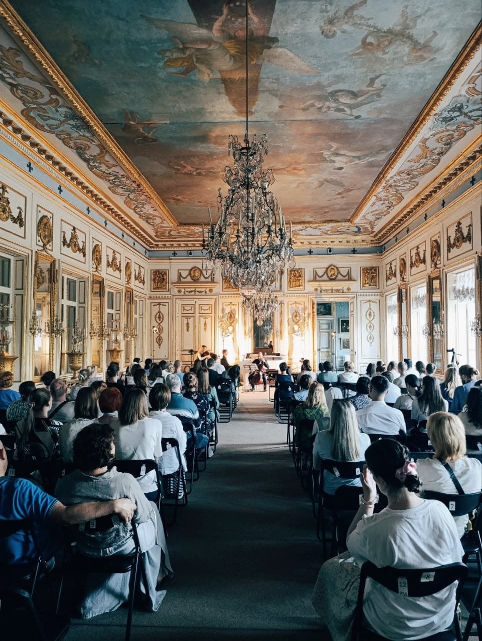 Времена года на двух континентах. Вечер при свечах