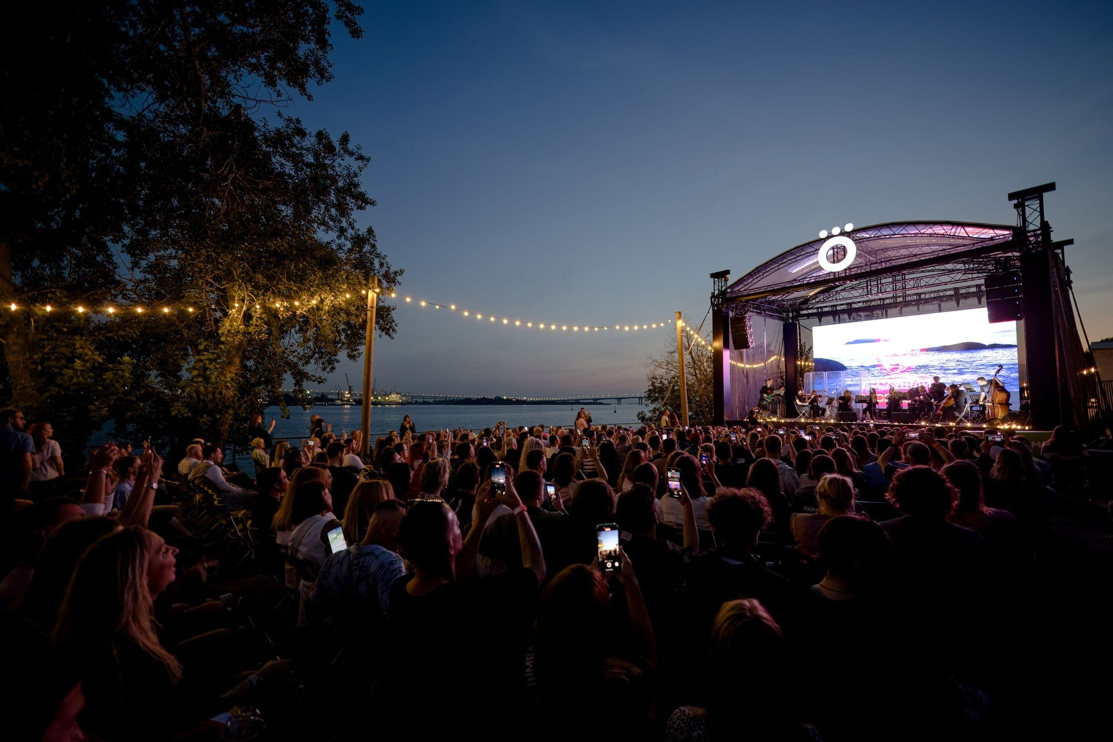 Концерт у моря «Рок с симфоническим оркестром»