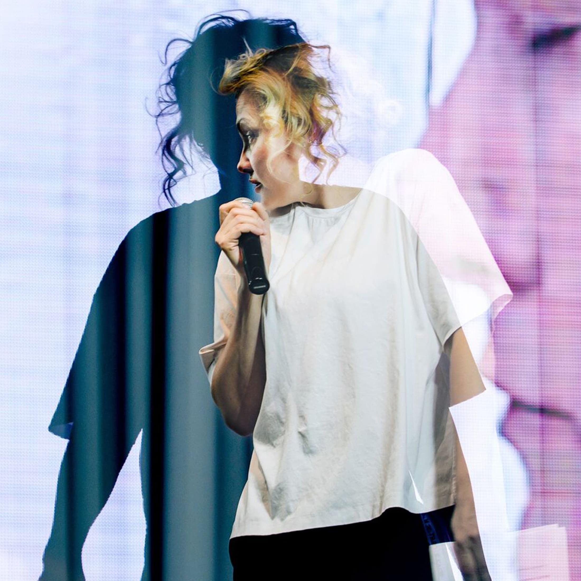 Алеся Казанцева. Привет! Я жива-здорова, все в порядке