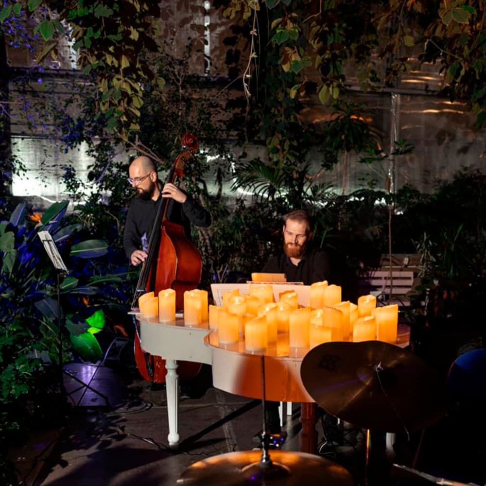Магия свечей. «Lounge Jazz» в Оранжерее