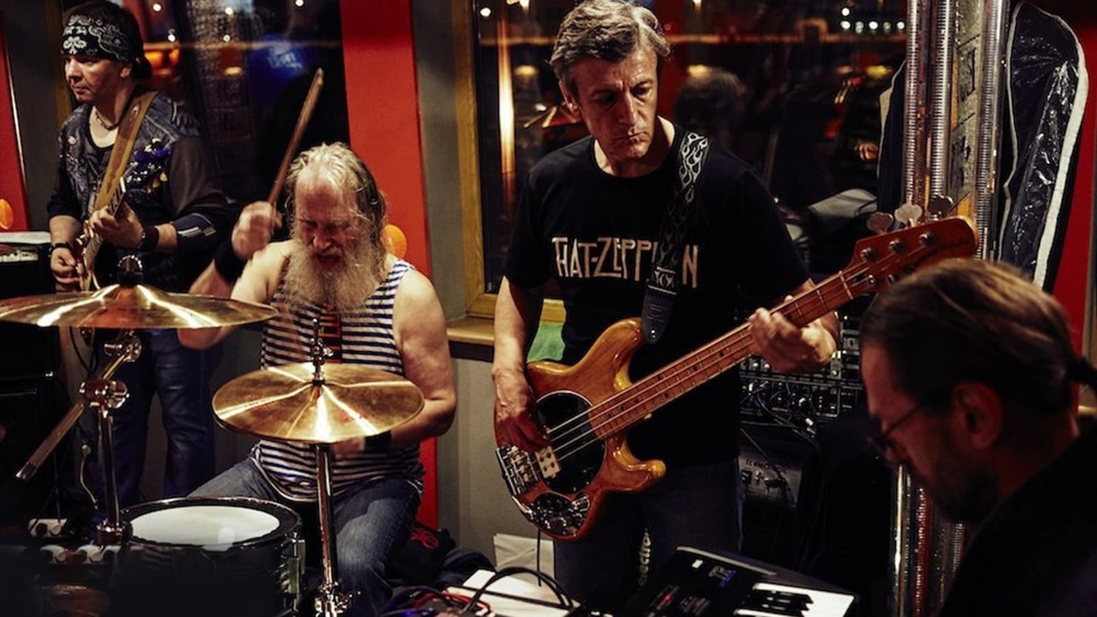Led Zeppelin (tribute). Рок-классика на теплоходе на маршруте «Большое Петербургское кольцо»
