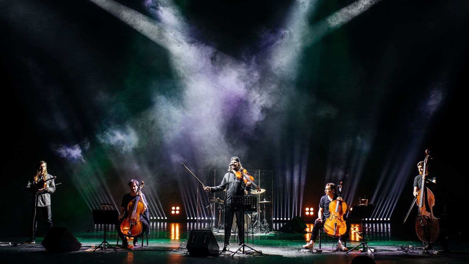 Atomic Cellos. Рок-хиты на виолончелях