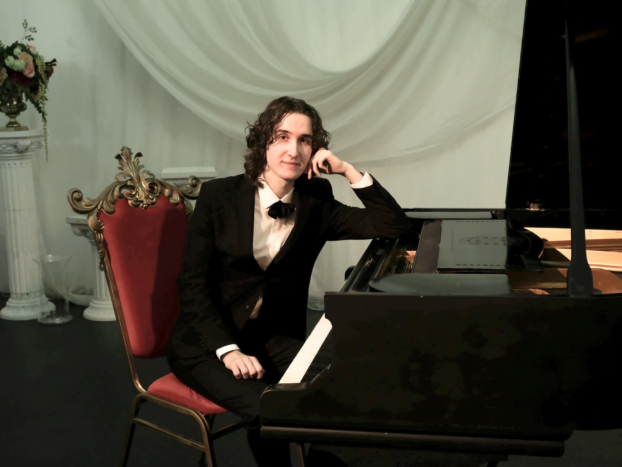 Особое настроение. Максим Чекмарёв, фортепианный концерт