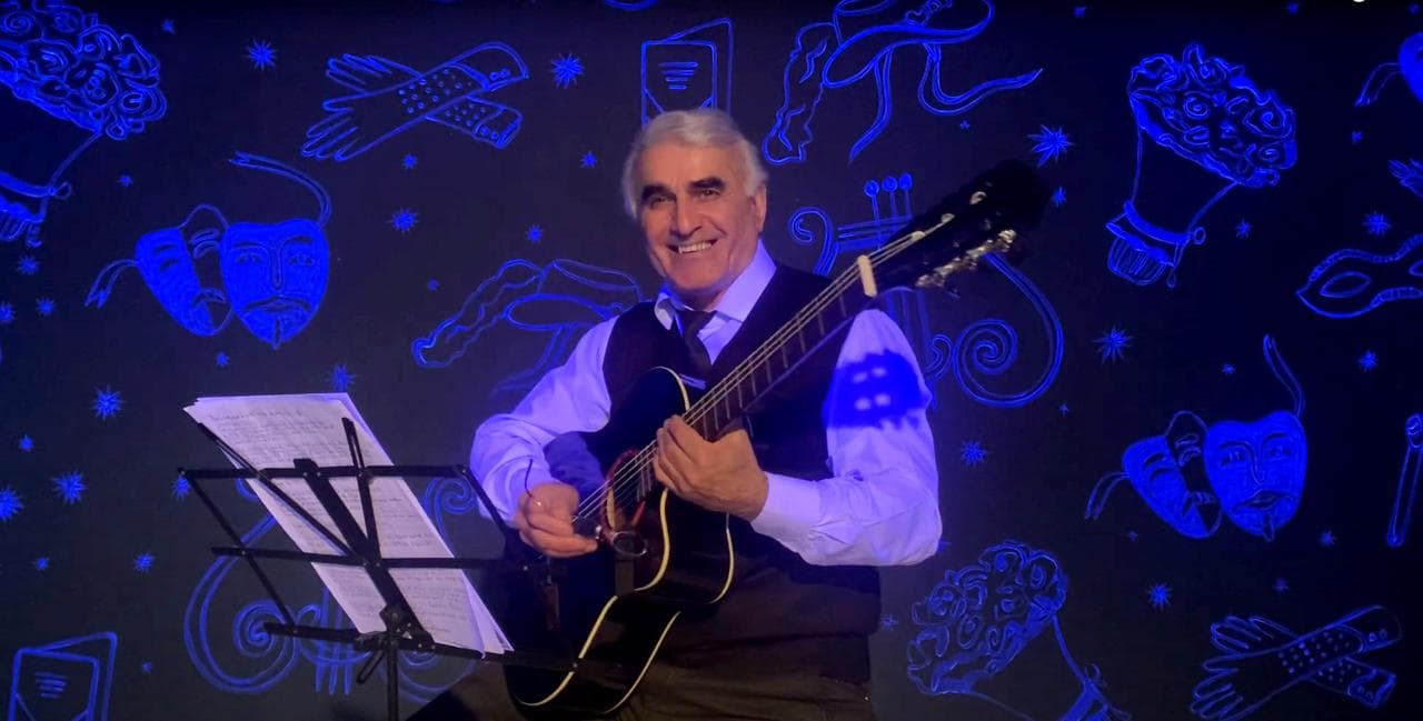 «Пока Земля еще вертится» Булату Окуджаве посвящается