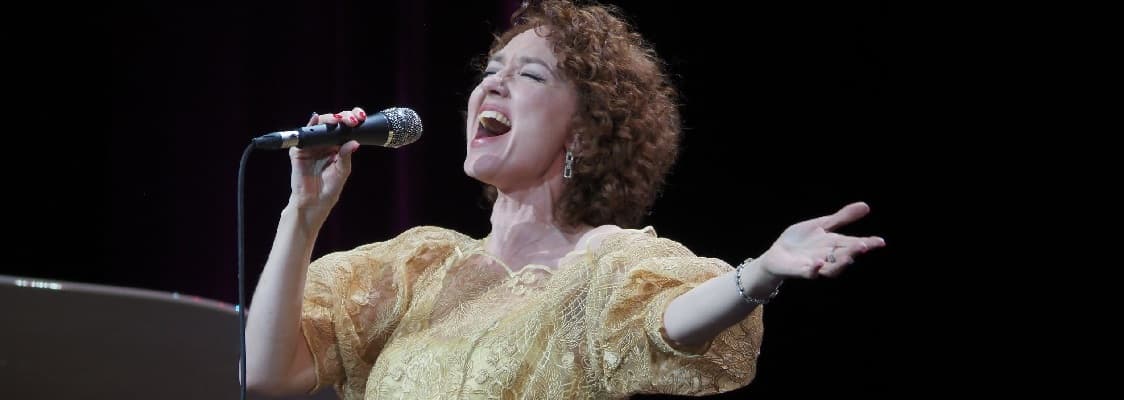 Анна Бутурлина: Время любить