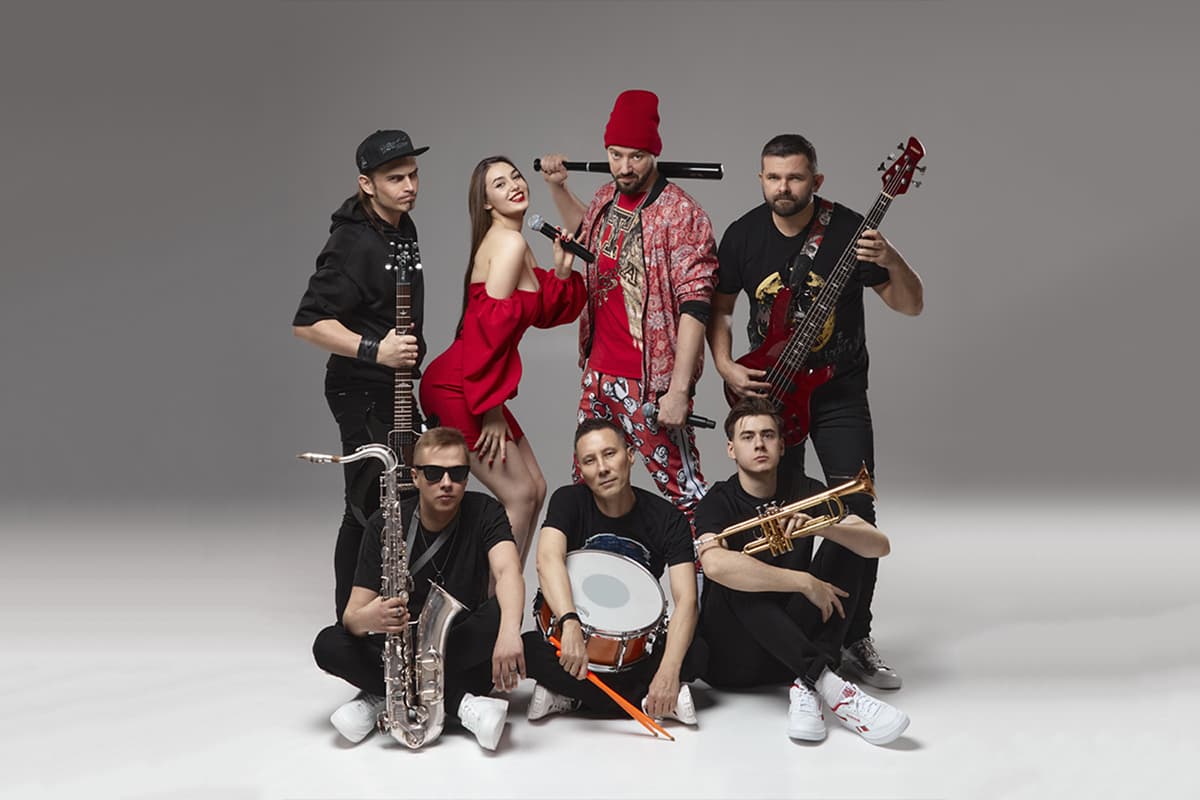 Хиты Ленинграда и Руки вверх от Барни Барфлай