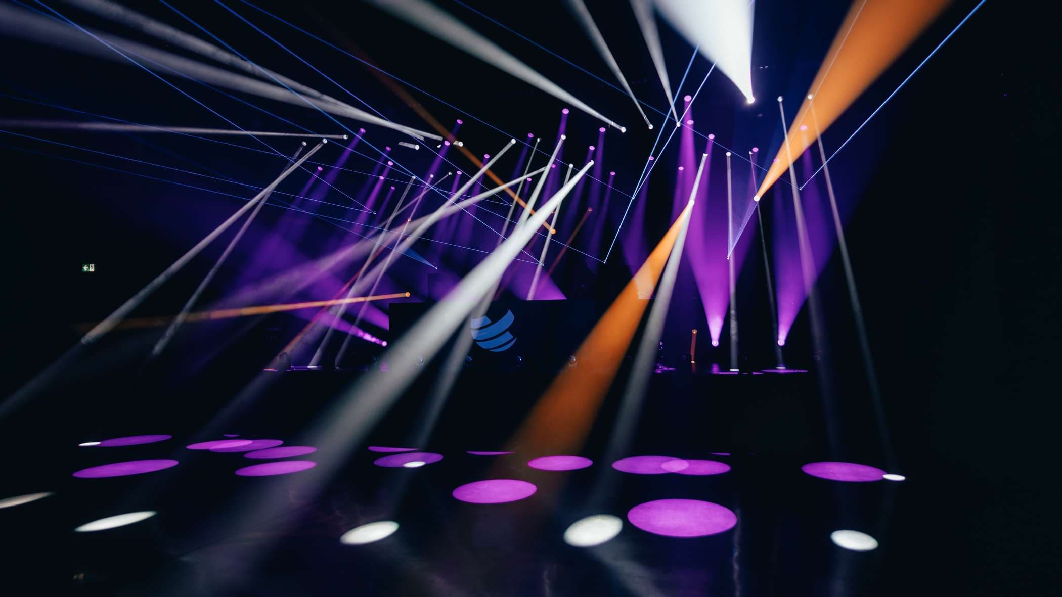 Дмитрий Харатьян