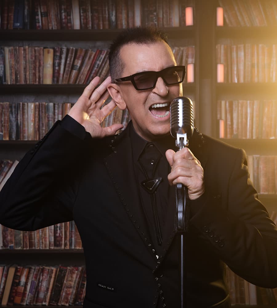 Александр Буйнов