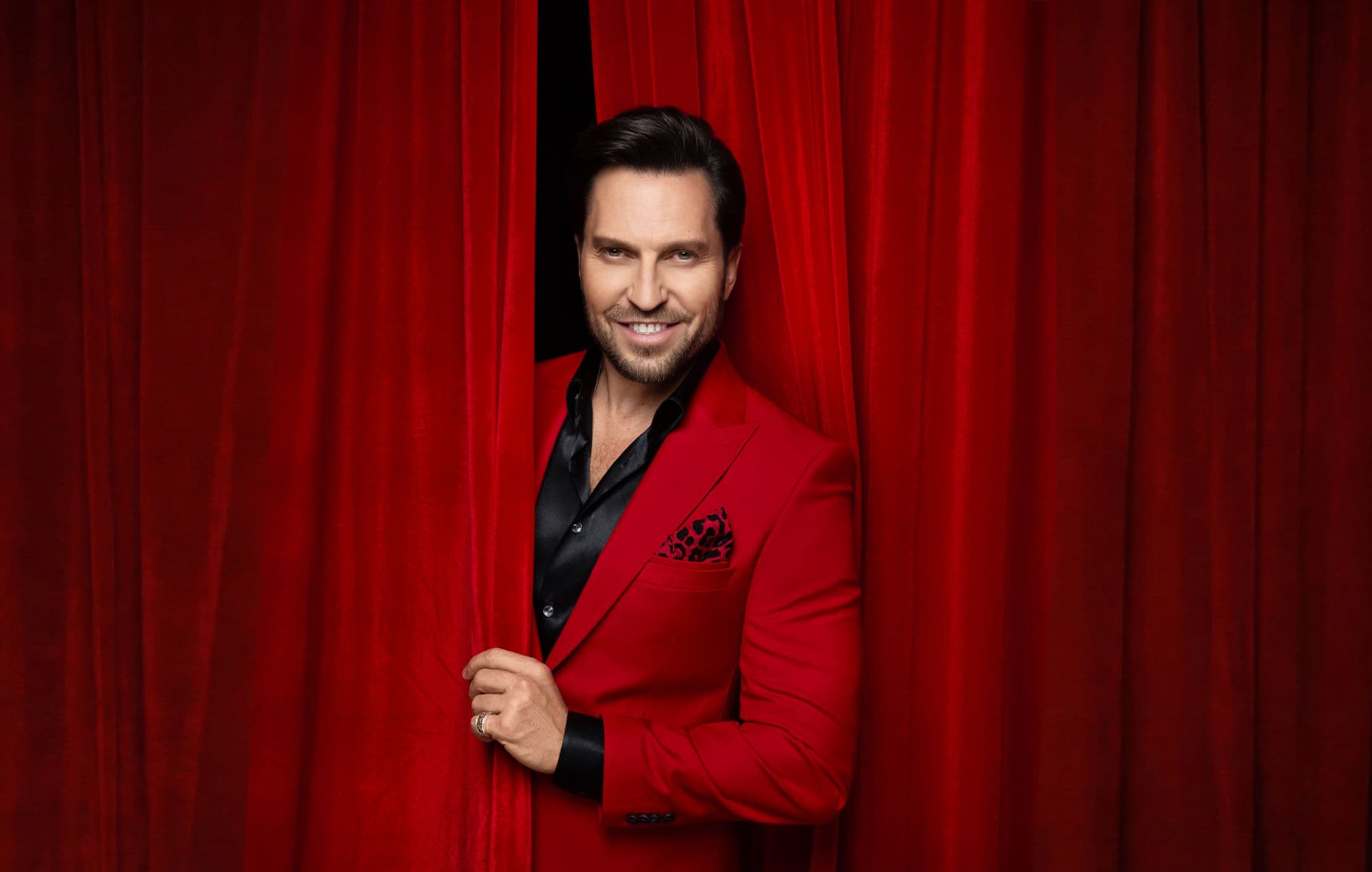 Артур Пирожков