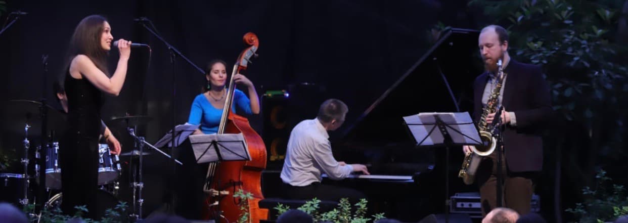 Esh Samba Jazz Quartet