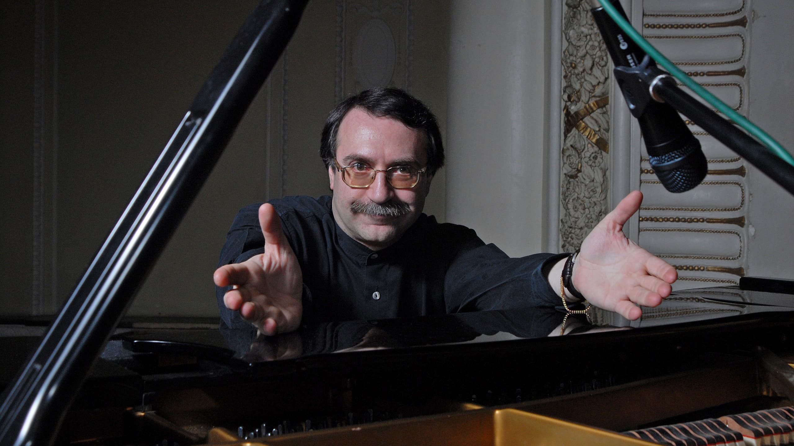 Даниил Крамер, фортепиано