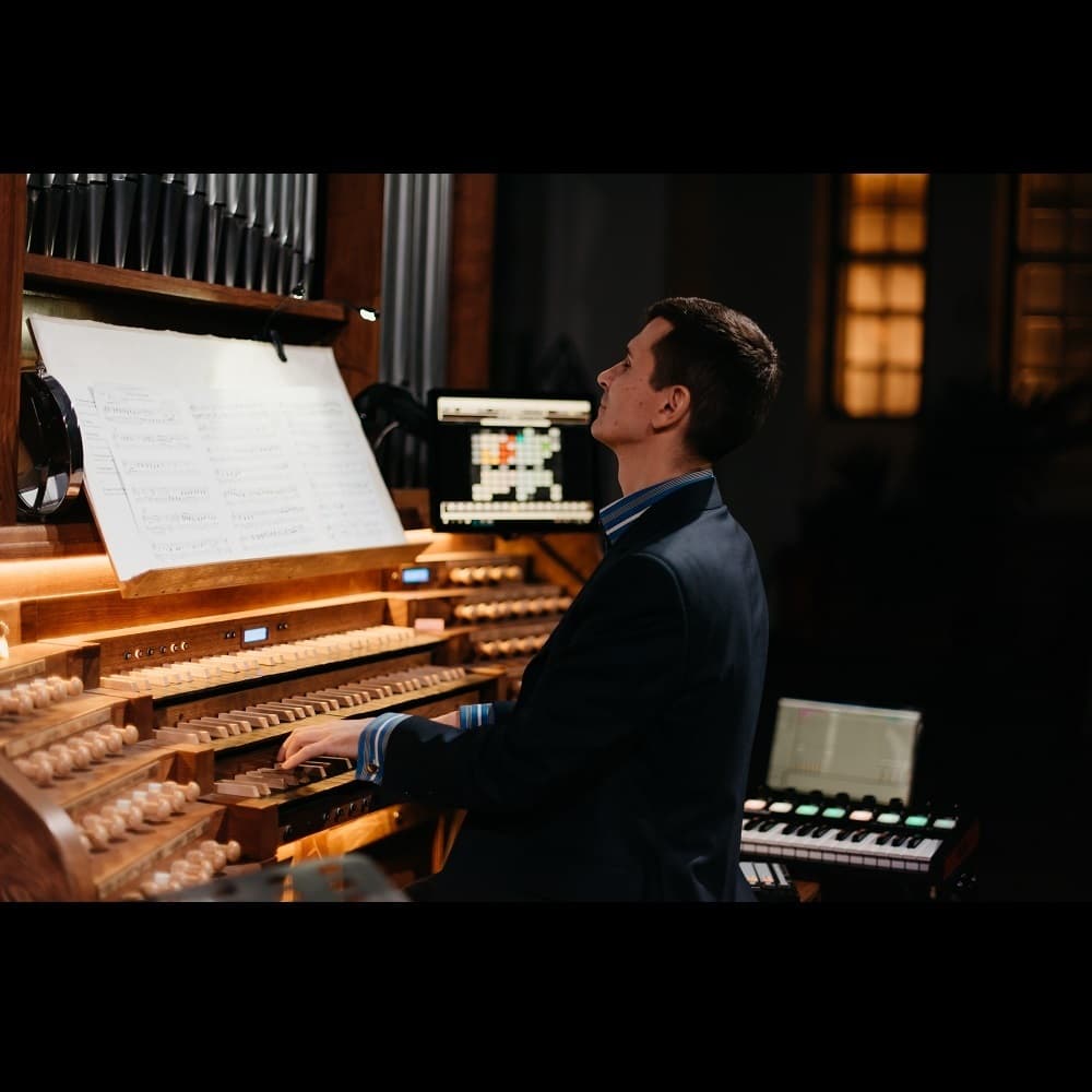 Орган и рояль при свечах. Рок‑баллады