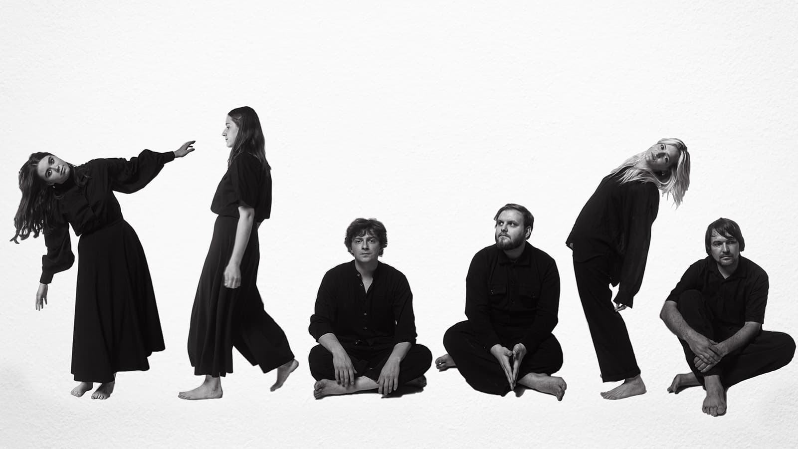 Бонд с кнопкой