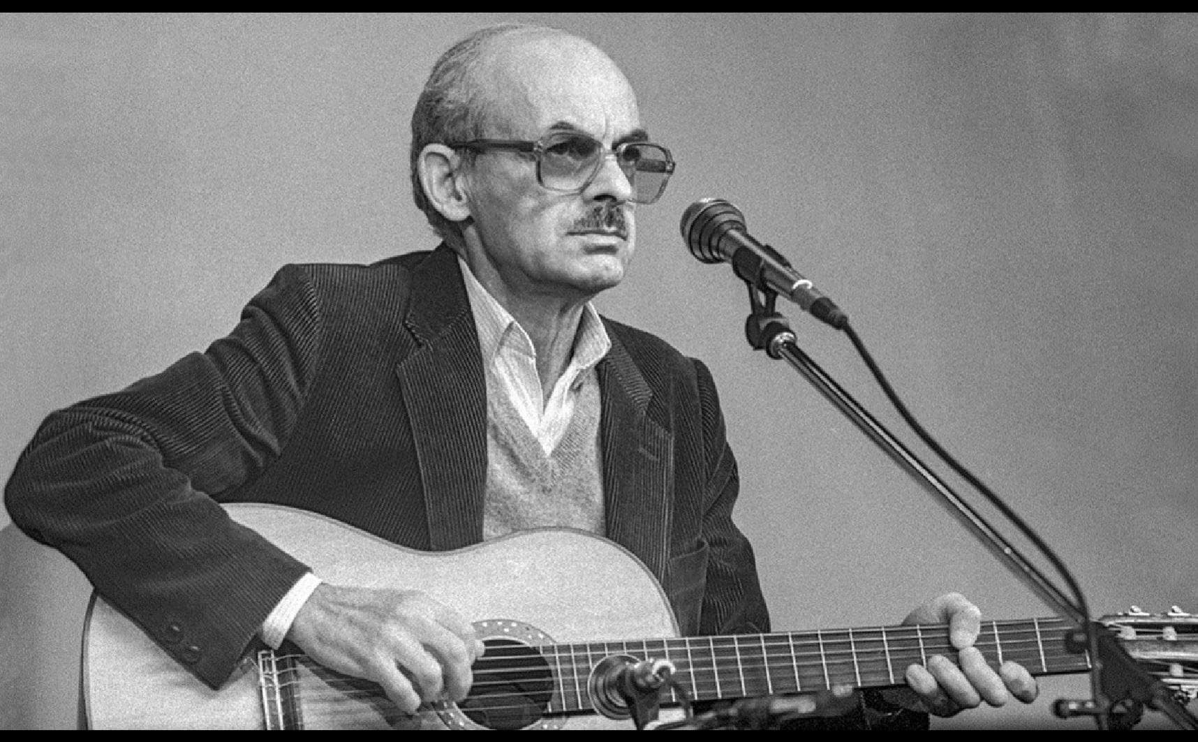 Булат Окуджава. Часовые любви