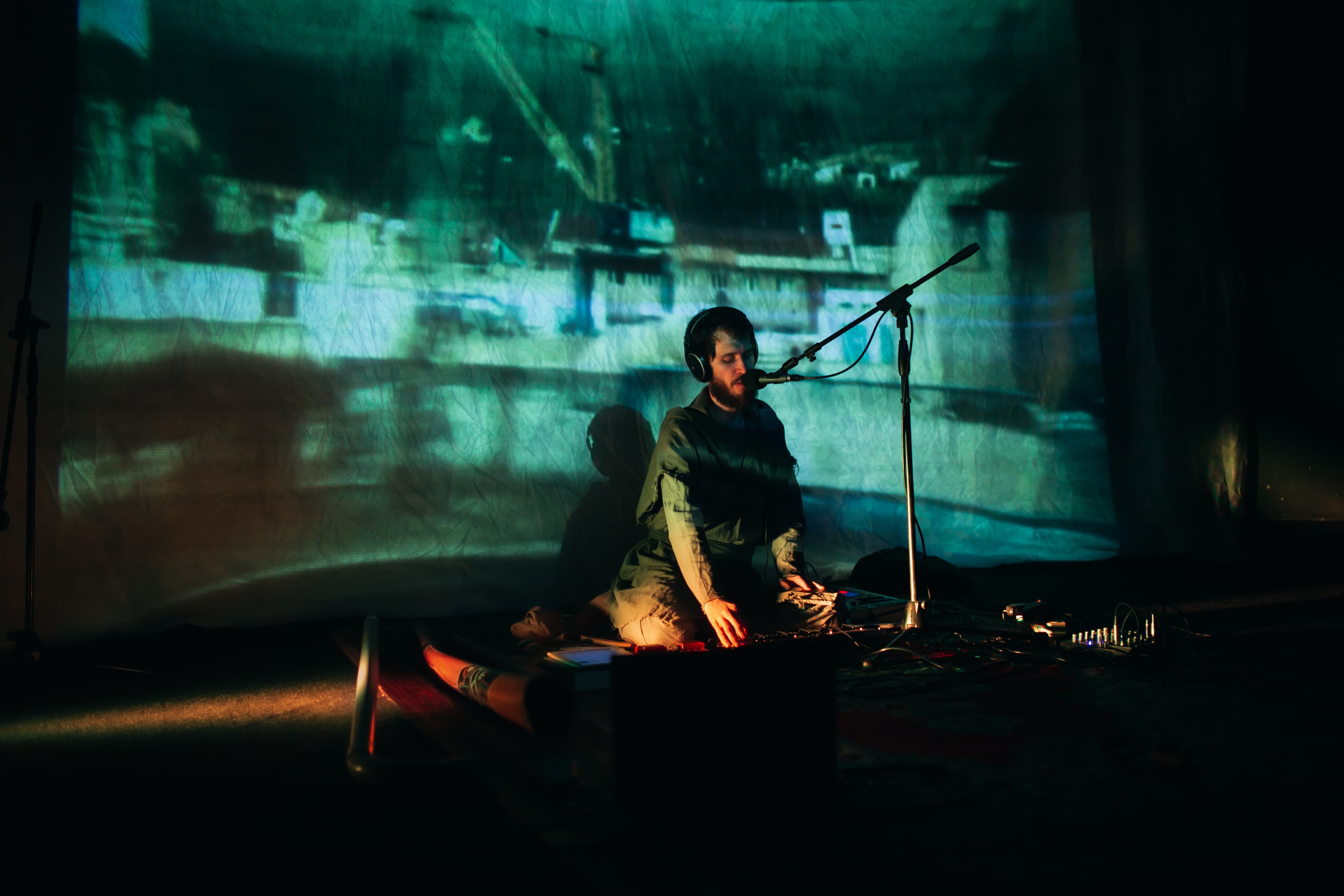 Sage: концерт-медитация с видеопроекциями