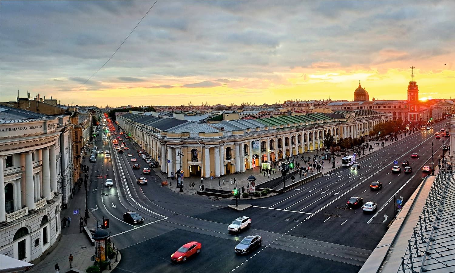 Концерт на крыше Невского «Piano-Rock» легенды в фортепианных интерпретациях — салонная вечеринка с фуршетом в музее на Невском
