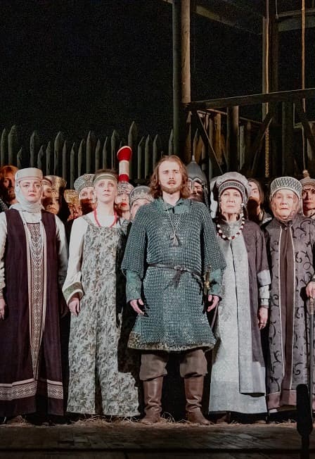 Хлынов: Сага о городе и его жителях