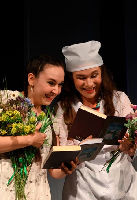 Белые цветы. Отражение / Ак чәчәкләр кебек...