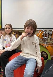 Веселая губная гармошка: Мастер-класс для детей