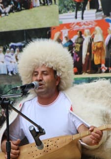 Фестиваль исполнителей на пандуре: Лейся, песни пандура