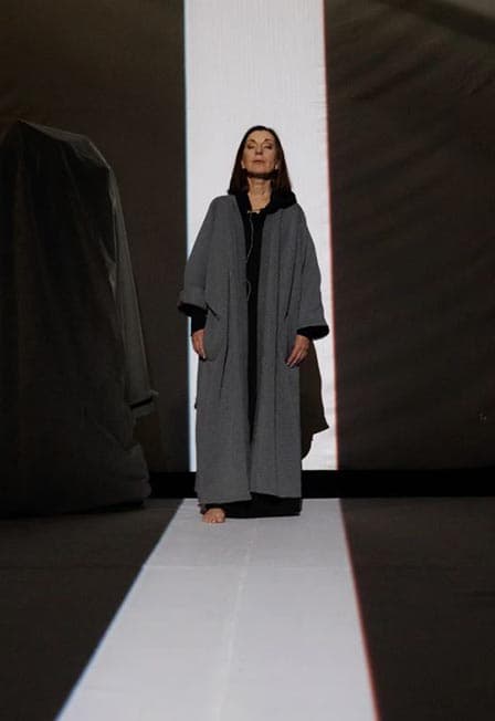 Здесь был человек