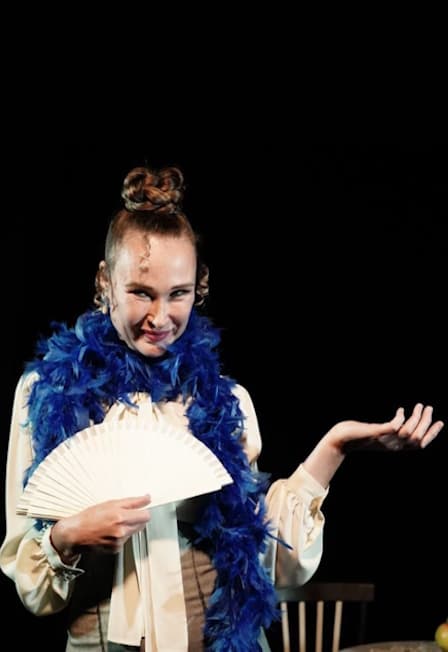 Совсем не дура