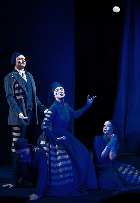 С художника спросится