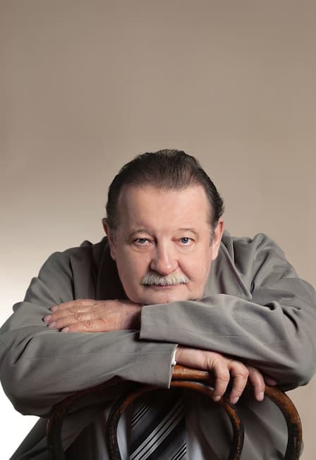 Старший сын