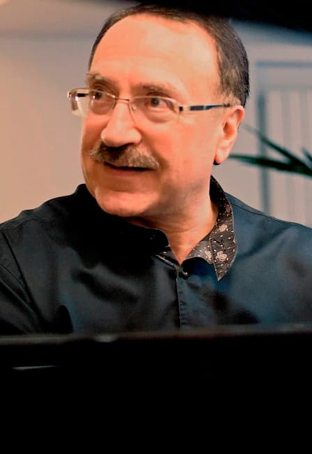 Акцент на бас