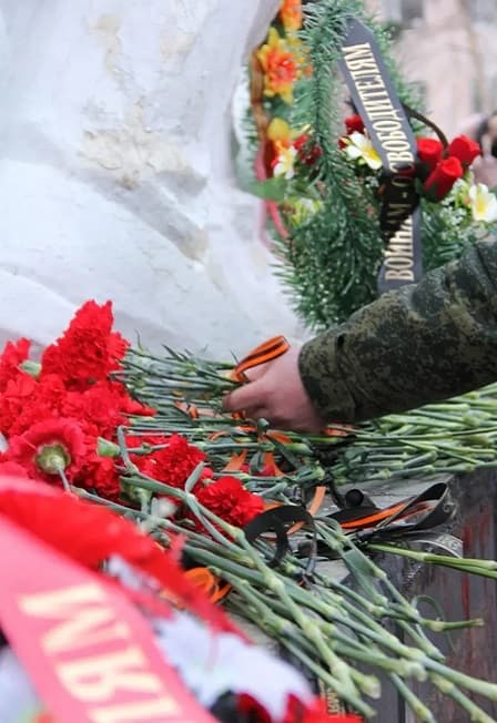 Их имена в наших сердцах