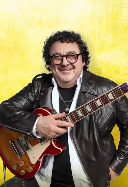 Игорь Саруханов