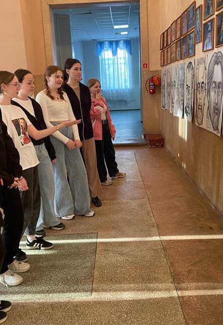 Память огненных лет: Выставка картин Юрия Штрыкова