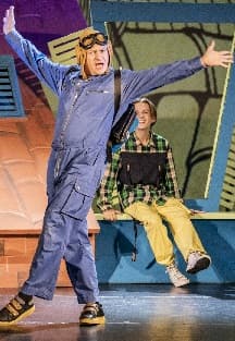 Малыш и Карлсон