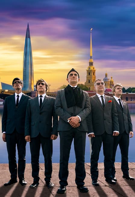 ГРОМЫКА И ВОЛНЫ ФИНСКОГО ЗАЛИВА: Политбюро ретро-шик на Неве