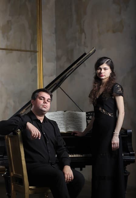 МИРОВЫЕ ШЕДЕВРЫ В ЧЕТЫРЕ РУКИ