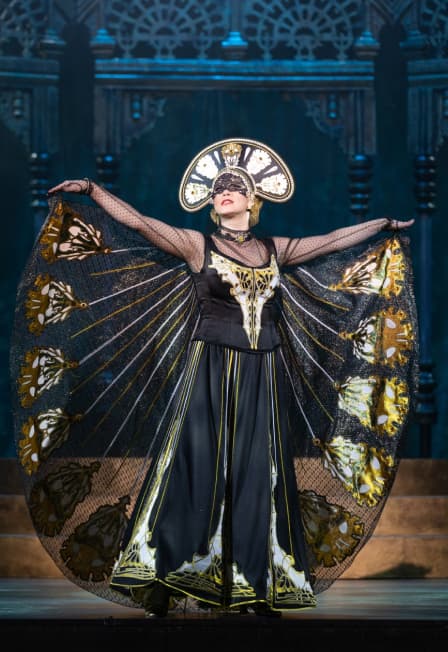 ЛЕТУЧАЯ МЫШЬ