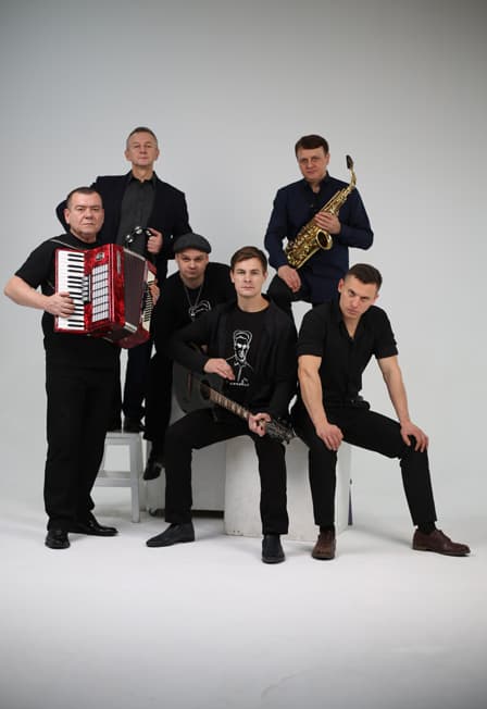 Александр Добронравов и группа "Лесоповал"