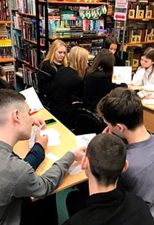 По следам персонажей. Литературный детектив