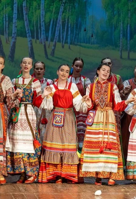 Песен дружный хоровод. Концертная программа