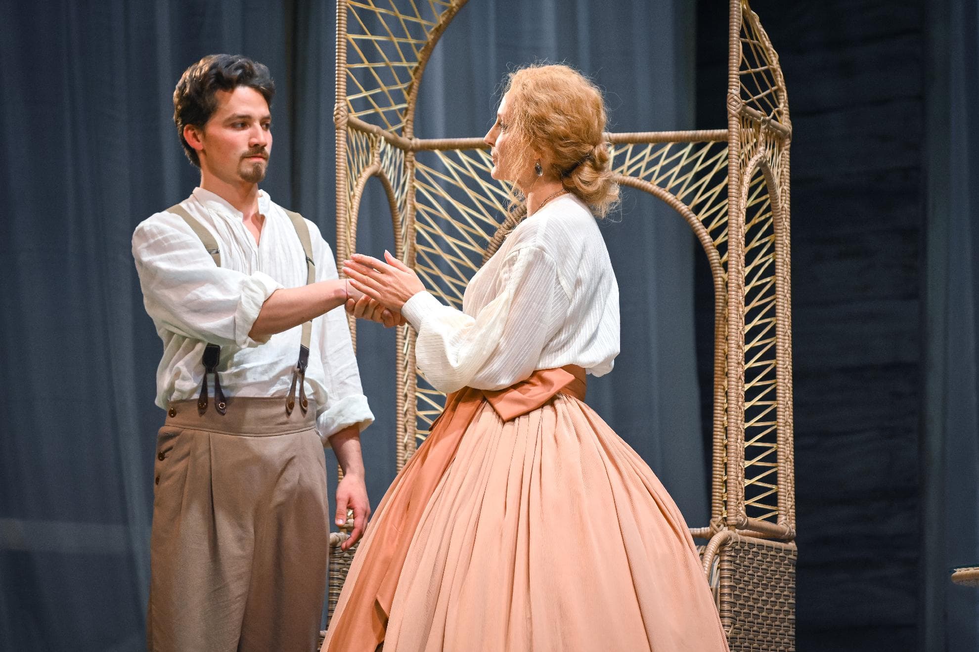 Месяц в деревне (Театр драмы)